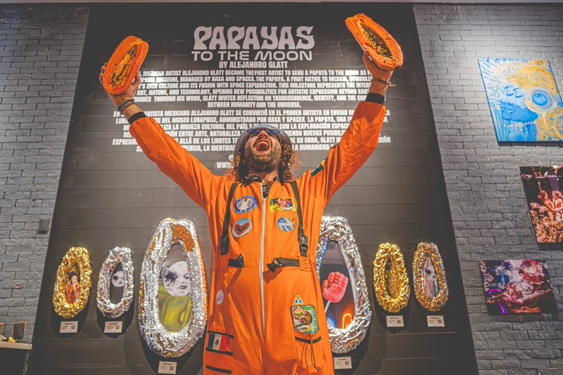 Papayas to the Moon exhibition